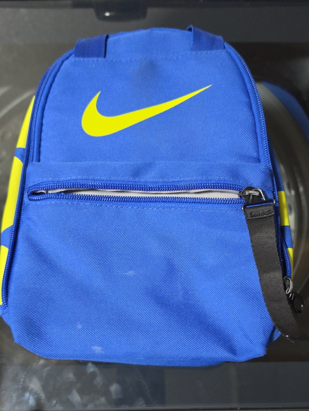 3/$15 Nike Lunch Pail